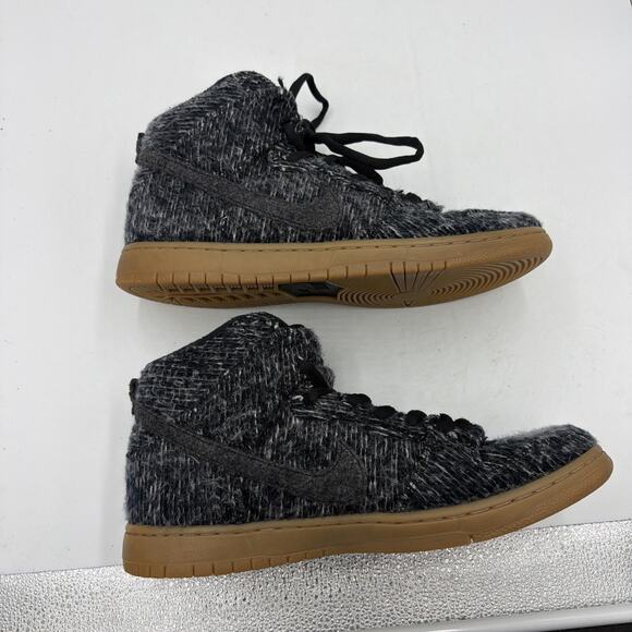 Size 11 - Nike Dunk High Warmth main image 4